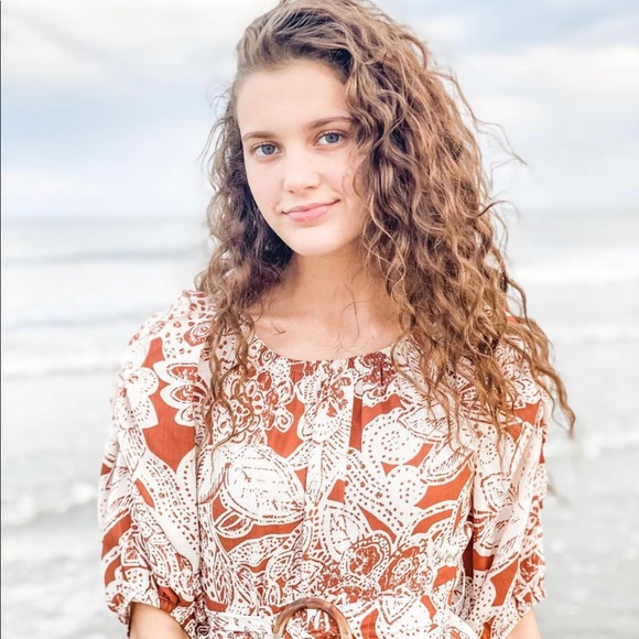 Meet your Posher, Sophia - Picture 1 of 1